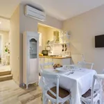 Rent 2 bedroom apartment of 50 m² in Firenze