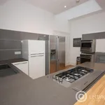 Rent 2 bedroom flat in Glasgow