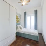 Rent a room in lisbon