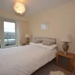 Rent 3 bedroom apartment in Yorkshire And The Humber