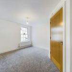 Rent 2 bedroom flat in Gloucester