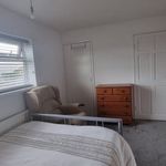 Rent 6 bedroom house in East Midlands