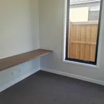 Rent 4 bedroom house in  Bonnie Brook VIC 3335                        