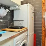 Rent 1 bedroom apartment in Lisbon