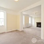 Rent 4 bedroom flat in Aberdeen