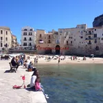 Rent 2 bedroom apartment of 40 m² in Cefalù