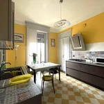 Rent 3 bedroom apartment of 110 m² in Novara