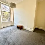 Rent 4 bedroom flat in Glasgow