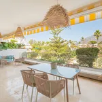 Rent 3 bedroom apartment of 204 m² in Málaga