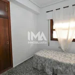 Rent 4 bedroom house of 140 m² in L'Eliana