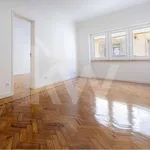 Rent 1 bedroom apartment of 41 m² in Lisbon