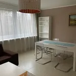 Pronajměte si 3 ložnic/e byt o rozloze 85 m² v Prague