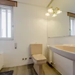 Rent a room of 180 m² in madrid