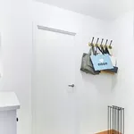 Rent 3 bedroom apartment in Seville