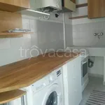 Rent 2 bedroom apartment of 60 m² in Milano