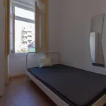 Rent a room in lisbon