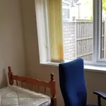 Rent 5 bedroom house in West Midlands