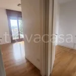 Affitto 5 camera appartamento di 140 m² in Vicenza