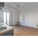 Rent 2 bedroom apartment of 55 m² in Milano