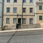 Rent 2 bedroom apartment in Lisbon