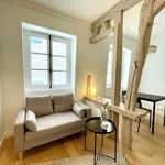 Rent 1 bedroom apartment of 26 m² in Paris