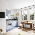 Rent 1 bedroom apartment of 30 m² in Paris