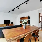 Rent 2 bedroom apartment of 750 m² in Paris