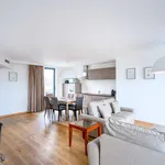 Huur 1 slaapkamer appartement van 1076 m² in Brussels