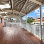 Rent 3 bedroom house in Dandenong North