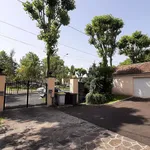 Maison de 150 m² avec 7 chambre(s) en location à Melun