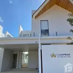 Rent 3 bedroom house of 251 m² in Phuket