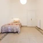 Rent 6 bedroom apartment in Rome