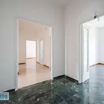 Rent 3 bedroom apartment of 150 m² in Milan