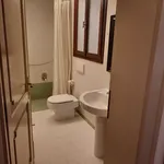 Rent 1 bedroom apartment of 80 m² in Padova