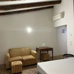 Rent 2 bedroom apartment of 40 m² in Venice