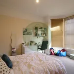 Rent 5 bedroom house in Leeds