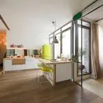 Rent 2 bedroom apartment of 88 m² in Paris