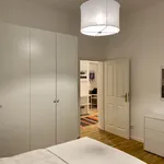 Miete 3 Schlafzimmer wohnung von 84 m² in Berlin