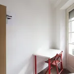 Rent 7 bedroom apartment in Lisbon