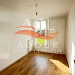 Rent 4 bedroom apartment of 82 m² in Bayonne