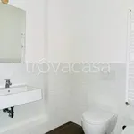 Rent 3 bedroom apartment of 80 m² in Milano