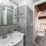 Rent 3 bedroom house of 100 m² in Maccagno con Pino e Veddasca