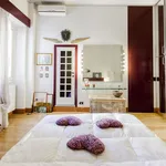 Rent 1 bedroom apartment in Florence