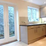 Rent 3 bedroom house in East Staffordshire