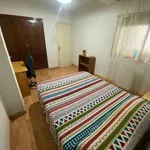 Rent 4 bedroom house in Granada