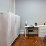 Rent a room in lisbon