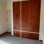 Rent 2 bedroom house of 80 m² in Pretoria