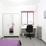 Rent a room of 96 m² in madrid