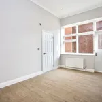 Rent 3 bedroom flat in Hove