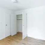 Rent 3 bedroom apartment in New York